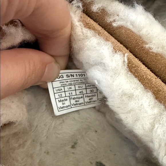 UGG Men's Ascot Chestnut Suede Loafers - Picture 4 of 8